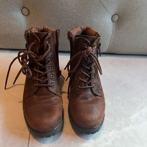 Steve Madden | youth boots, sz 3